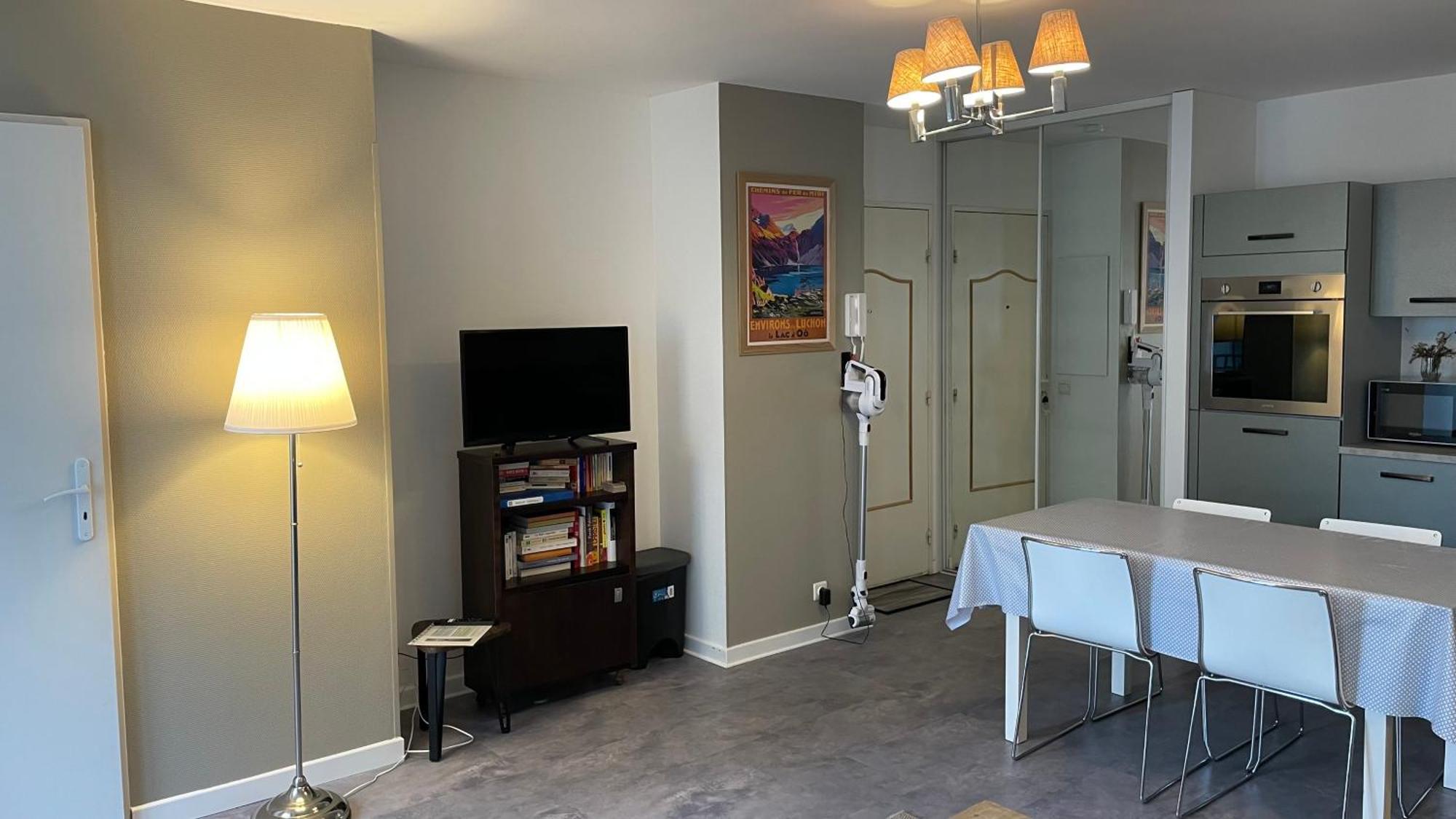 Residence Poste & Golf, Appartement Pour 4 Personnes Au Coeur De Luchon Bagnères-de-Luchon Kültér fotó
